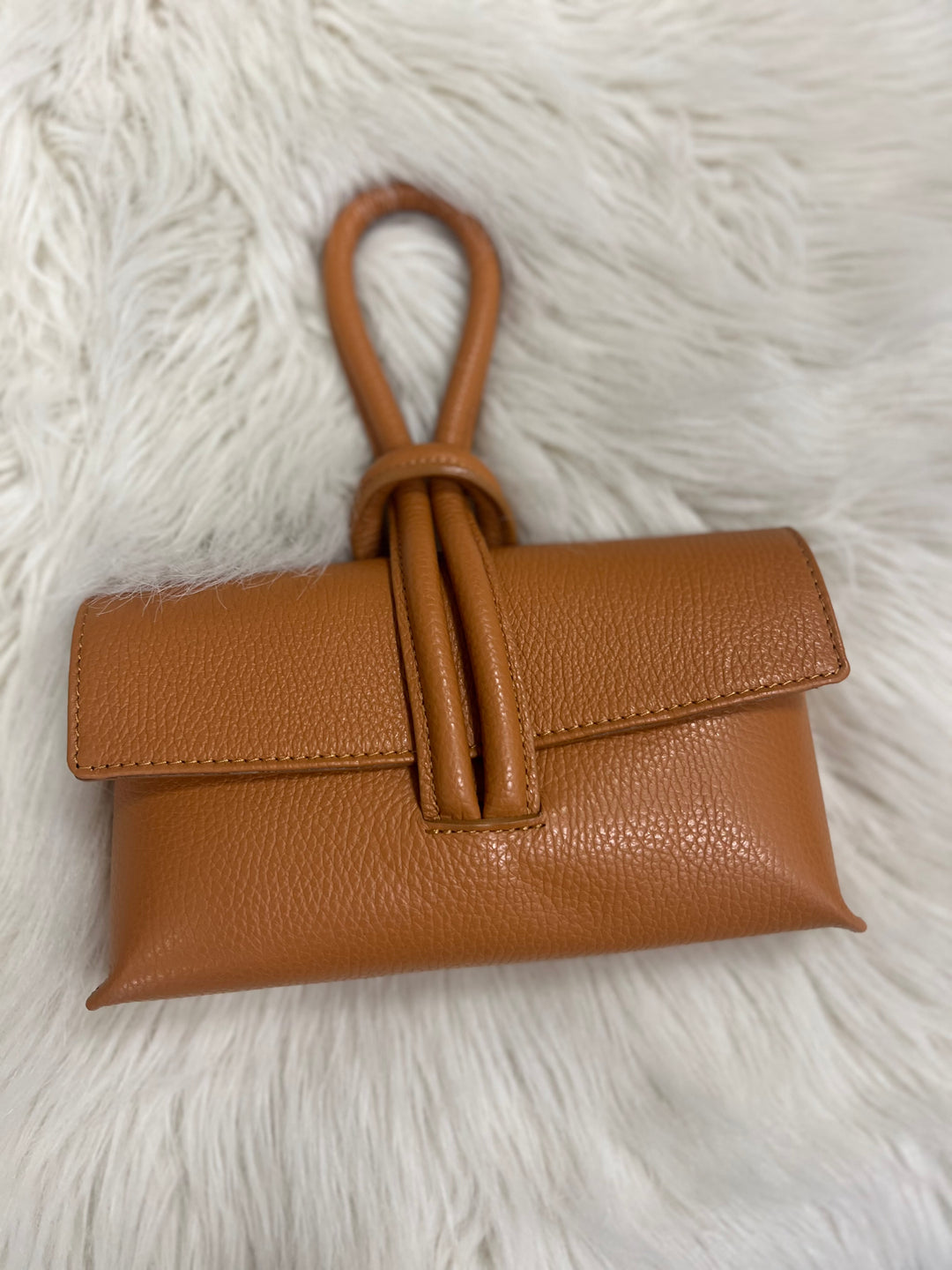 Betty Leather Loop Handle Bag - Tan