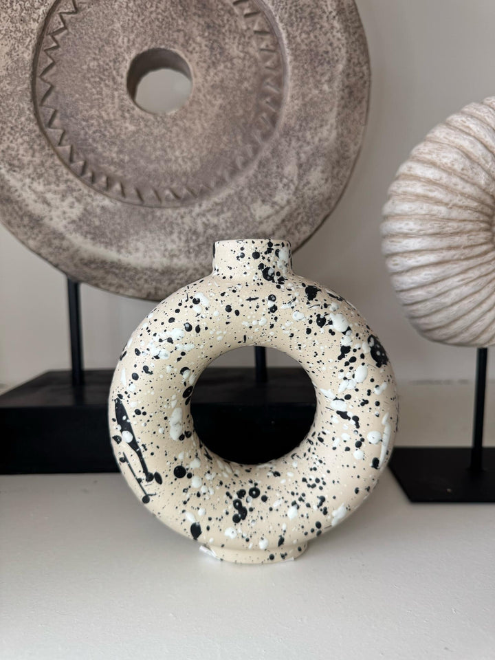 Splash Donut Vase