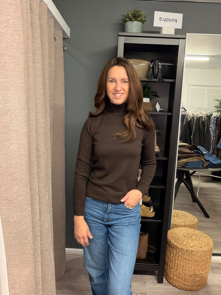 Luls Rollneck Jumper - Chocolate
