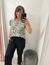 Load image into Gallery viewer, Joella Frill Top - Boho Green
