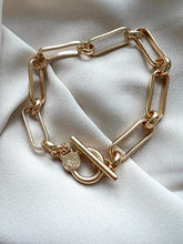 Load image into Gallery viewer, Juliet Bracelet - Gold Plated
