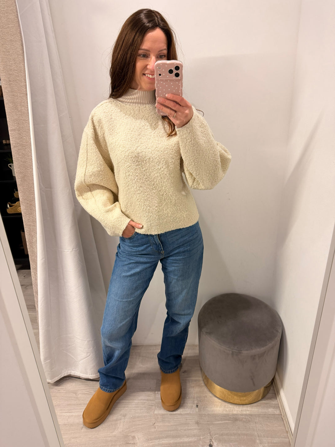 Curley Jumper