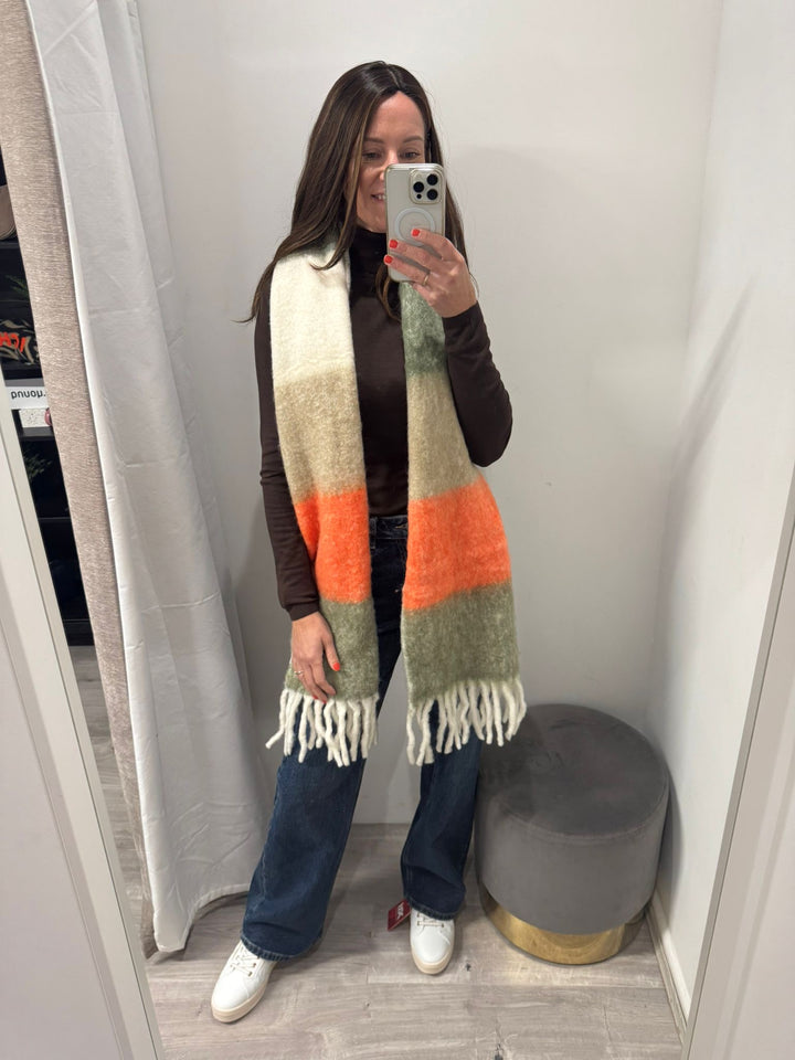 Viibe Scarf