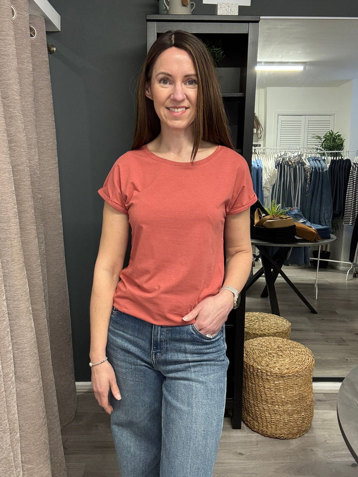 Pamila T-shirt - Marsala Red