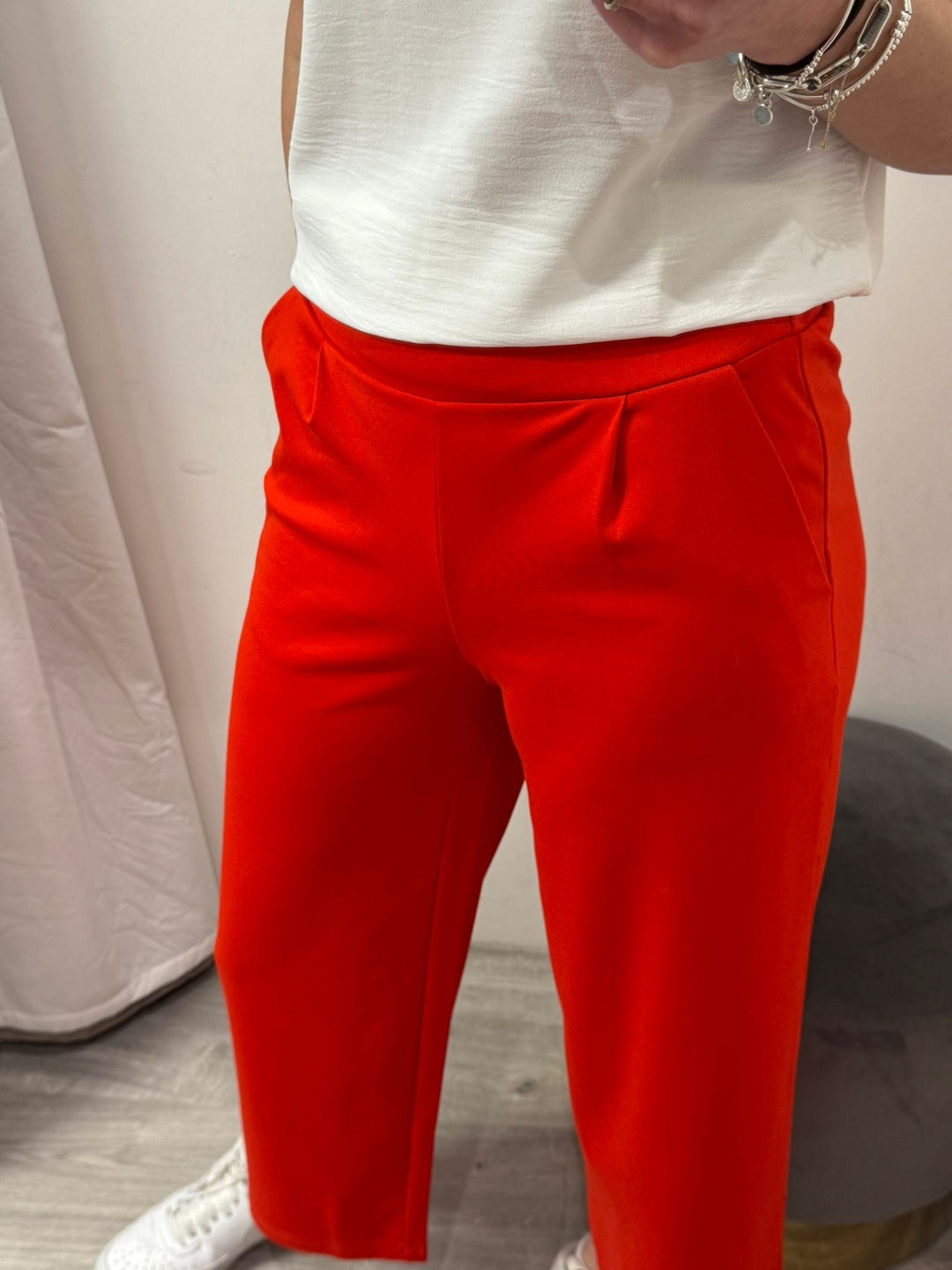 Kate Cropped Wide Pants - Fiery Red