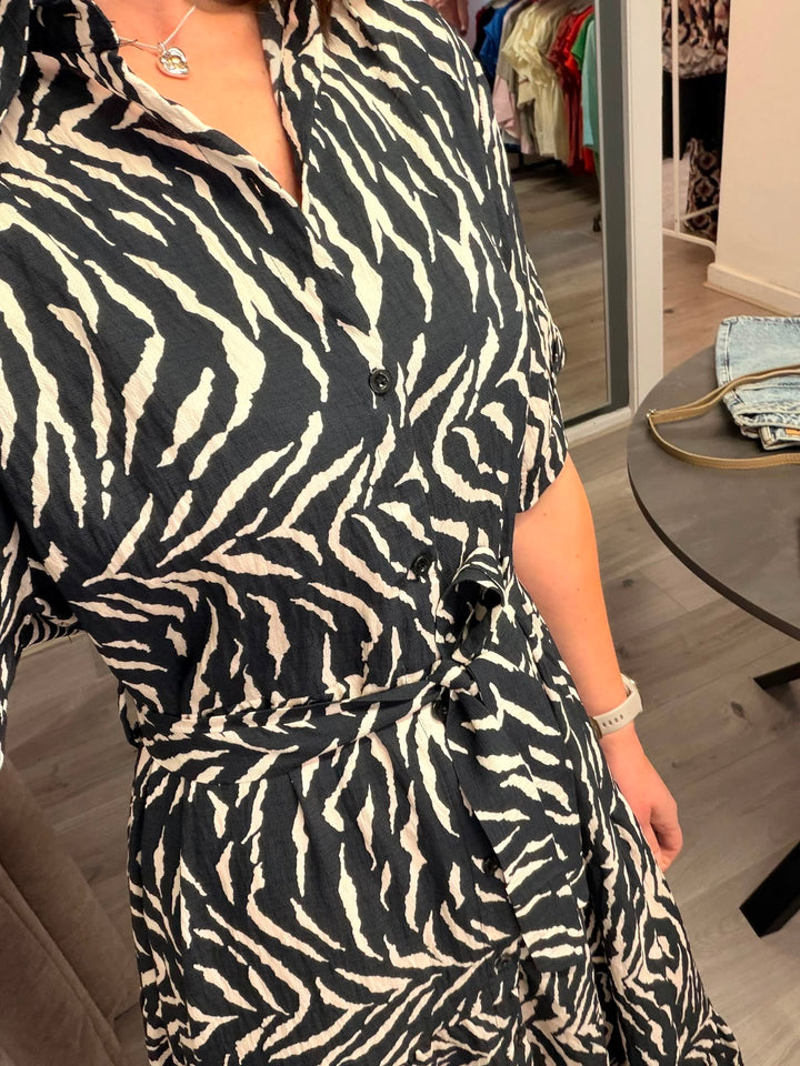 Jasmine Shirt Dress - Black