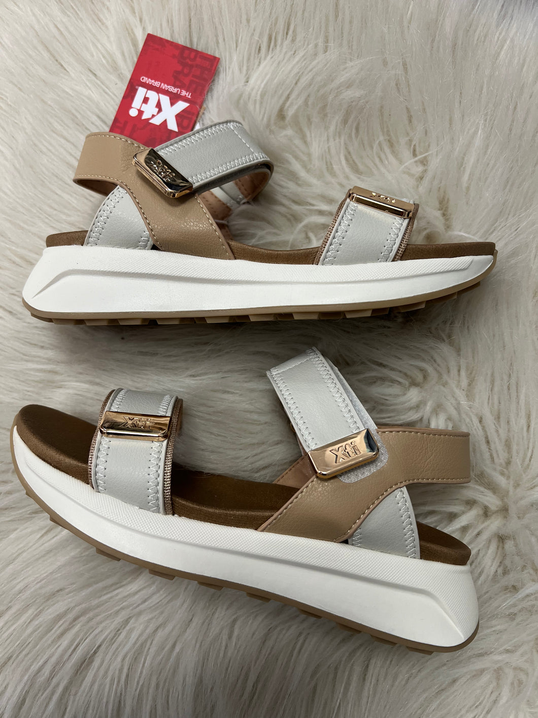 Xti Gabriela Sandals