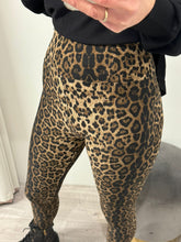 Load image into Gallery viewer, Leopard Print High Waisted Leggings
