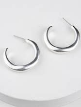 Load image into Gallery viewer, Effie Hoop Earrings - Silver Plated
