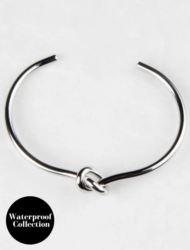 Harlow Knot Bangle - Silver Plated