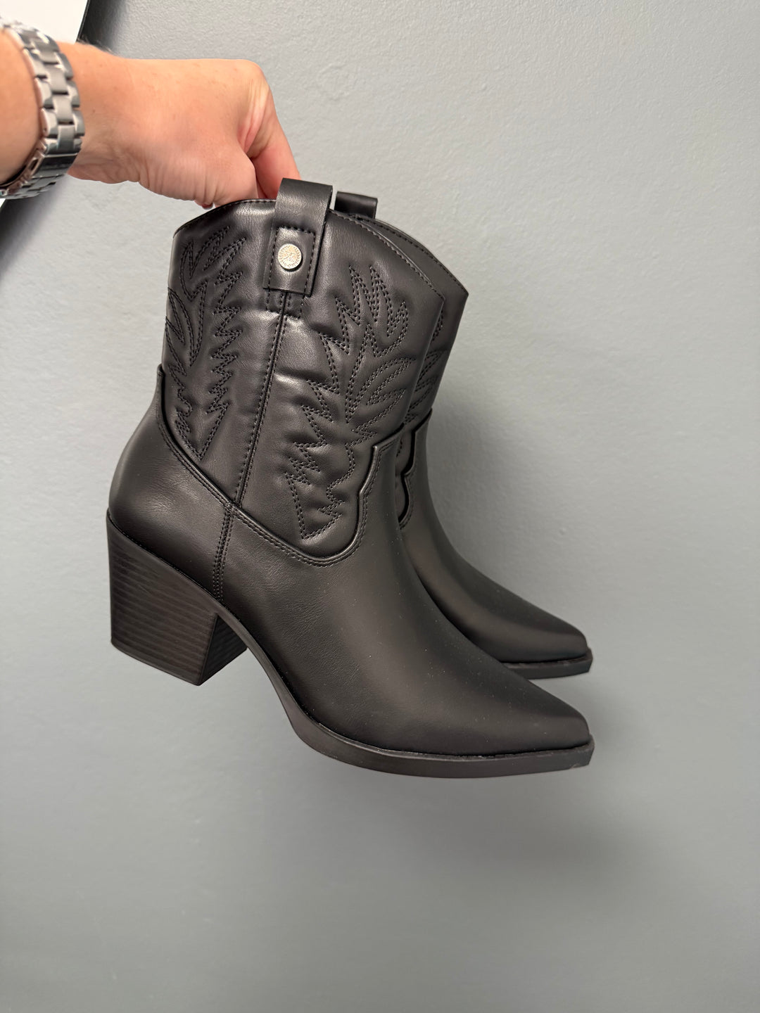 Xti Cowboy Boots