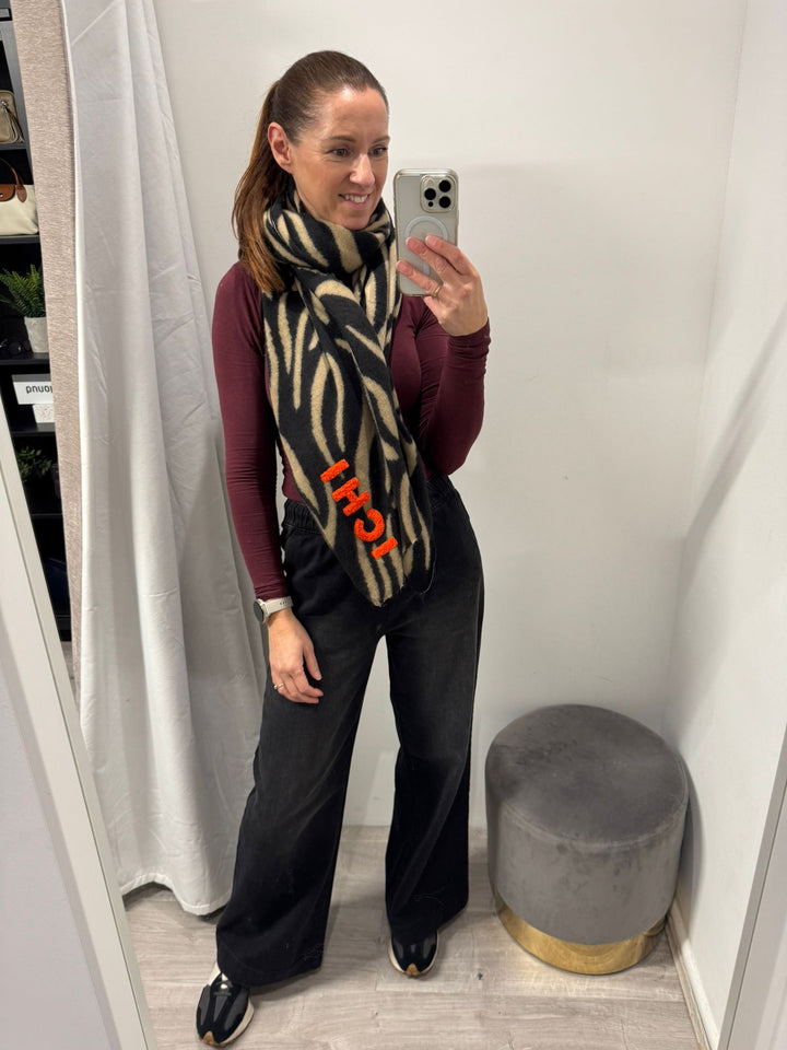 Leanna Scarf