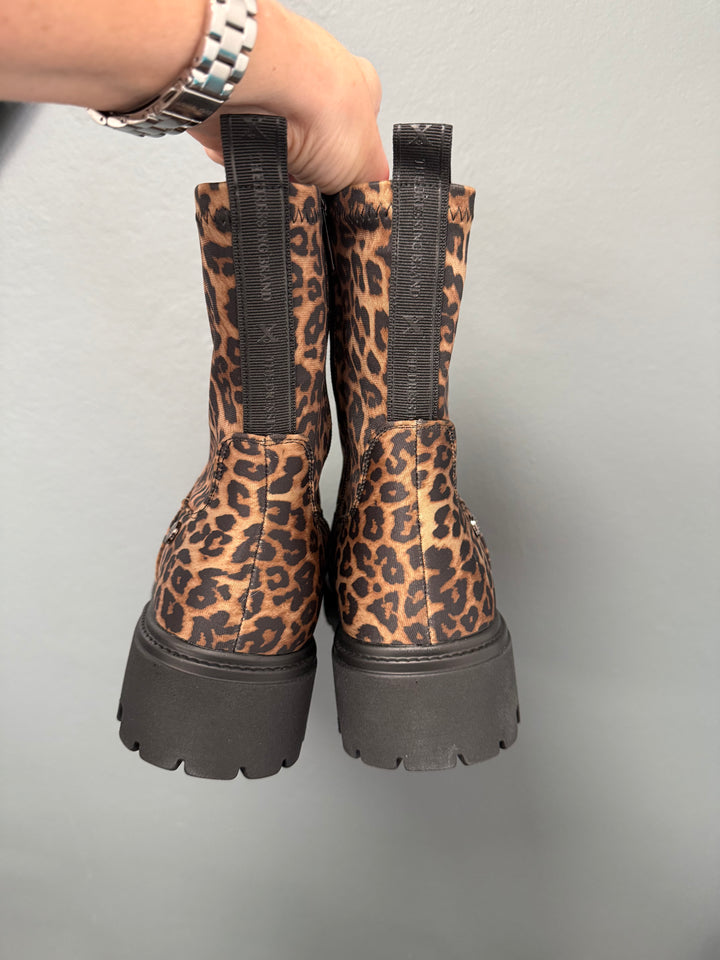 Xti Leopard Print Boots