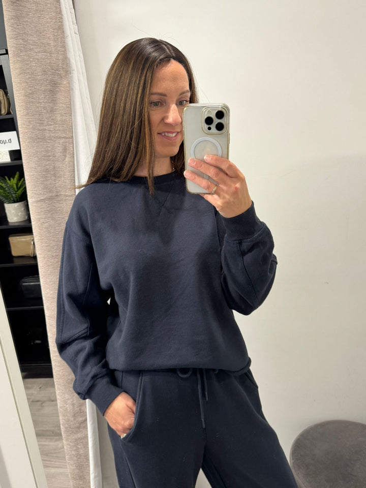 Mardes Sweater