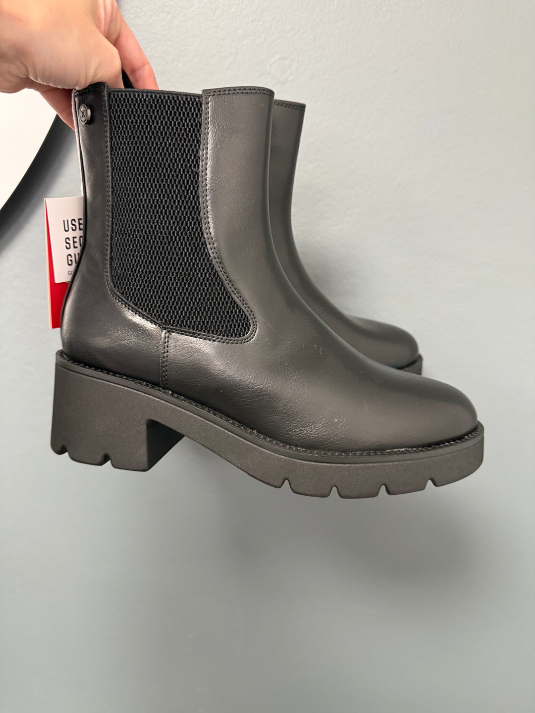 Xti Chelsea Boots
