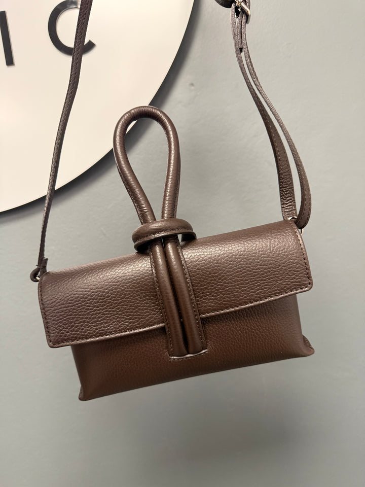 Betty Leather Loop Handle Bag - Chocolate