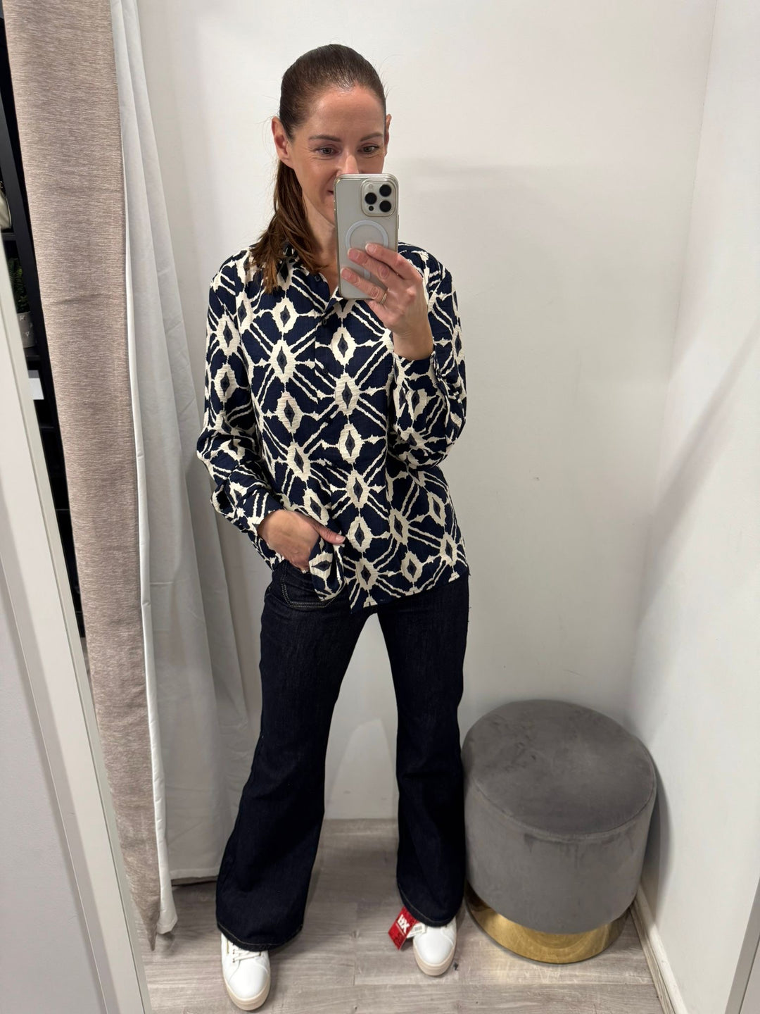 Ikaia Shirt - Navy Blaze