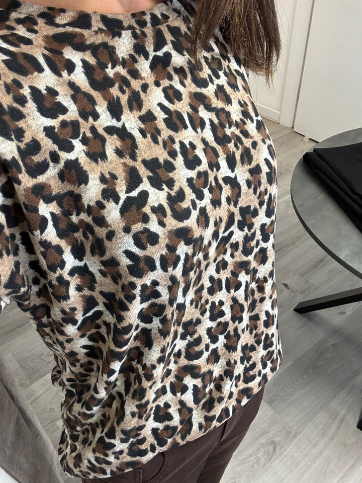 Camilla Pullover