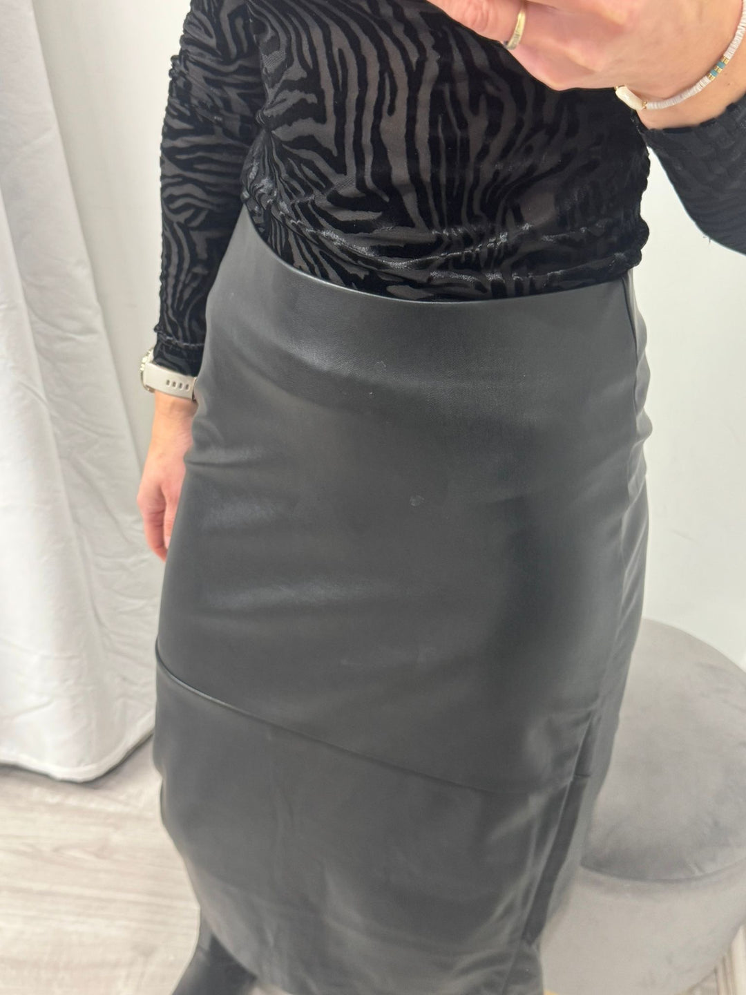 Zoma Skirt