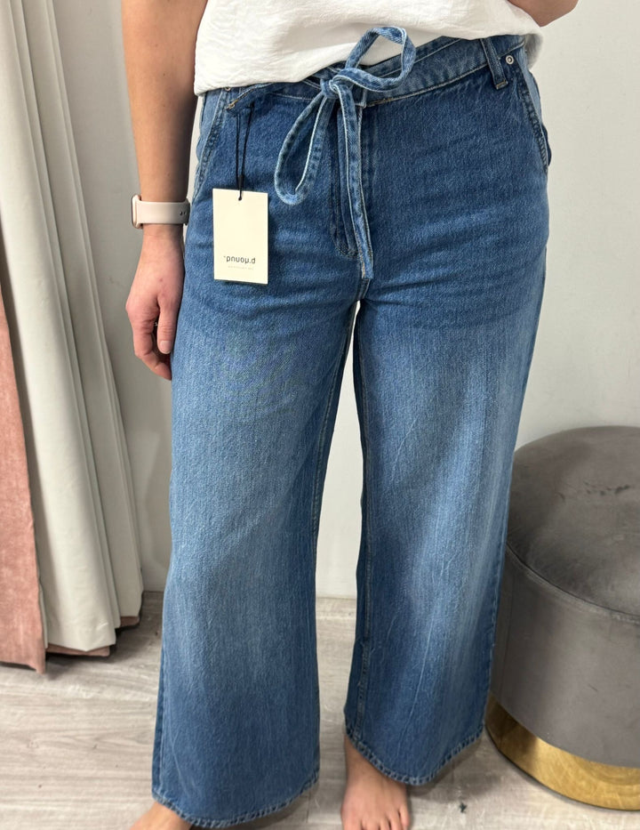 Kimu Belted Jeans - Size 25" Waist