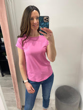 Load image into Gallery viewer, Pamila T-shirt - Super Pink
