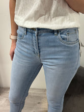 Load image into Gallery viewer, Toxik Boyfriend Jeans - Light Wash
