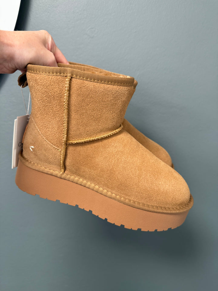 Carmela Suede Flatform Boots