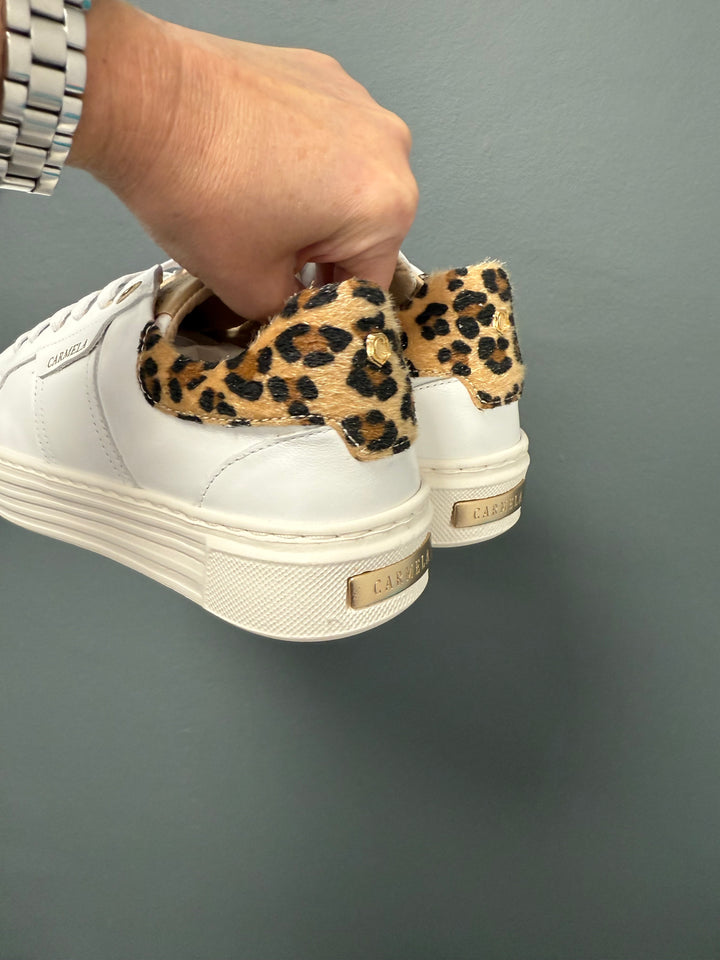 Carmela Sofia Trainers