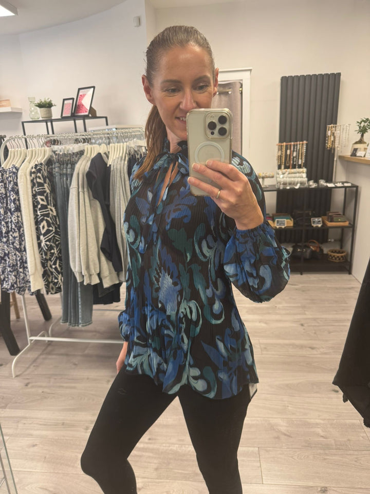 Evie Blouse