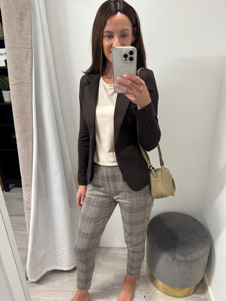 Kate Blazer - Chocolate Torte