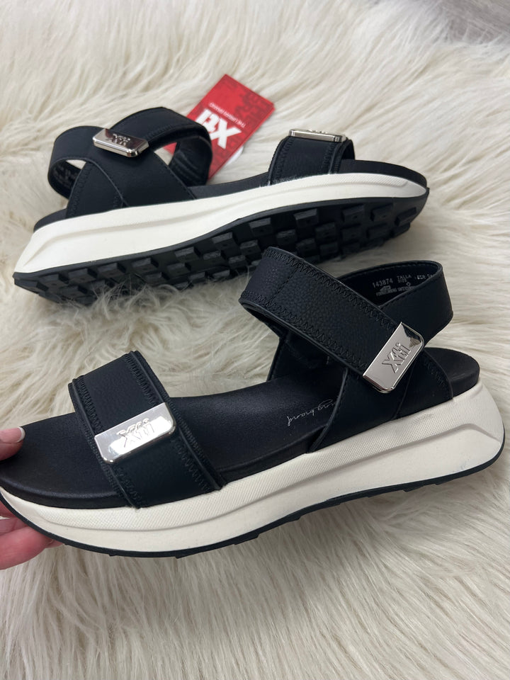 Xti Gabriela Sandals - Black