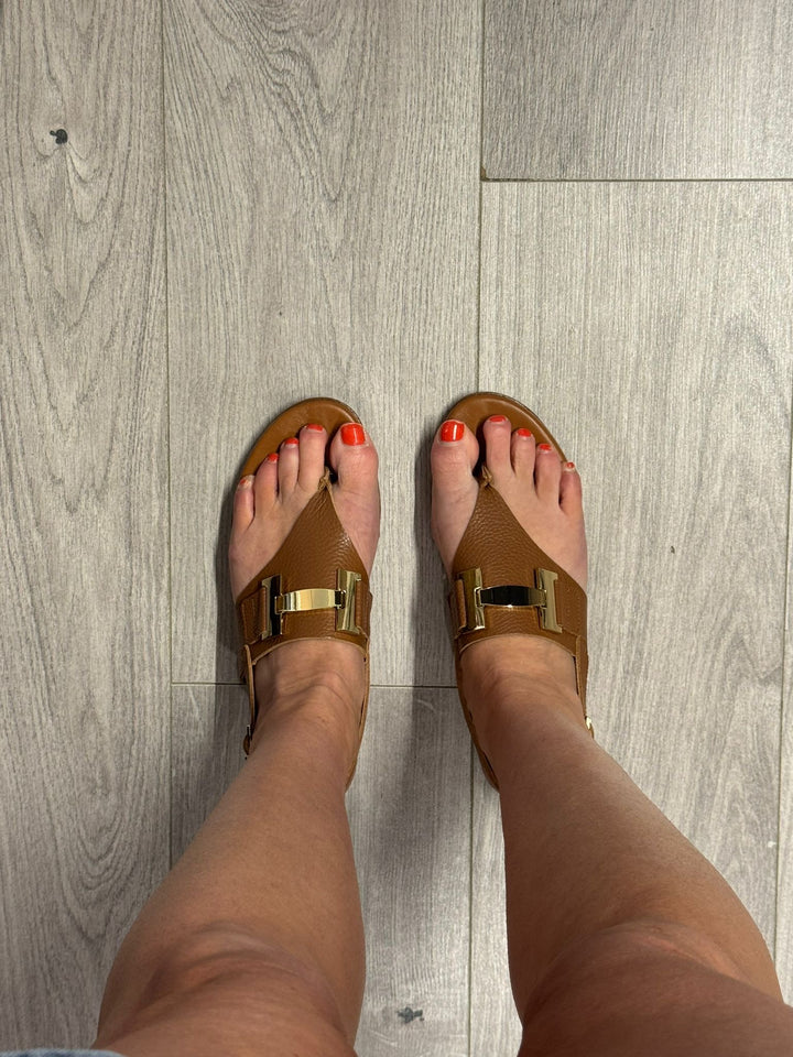 Leya Leather Sandals