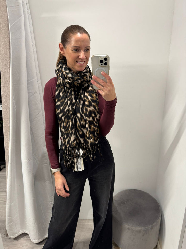 Leopard Scarf