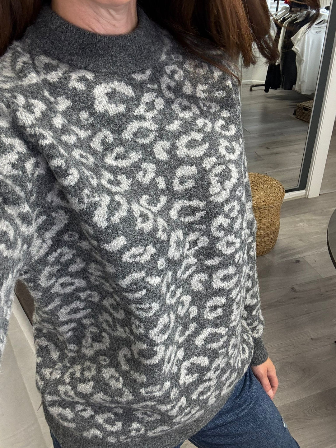 Artha Jumper