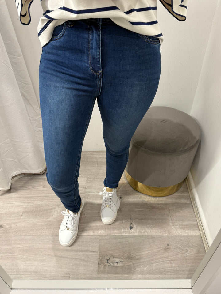 Toxik Skinny Jeans - Mid Wash