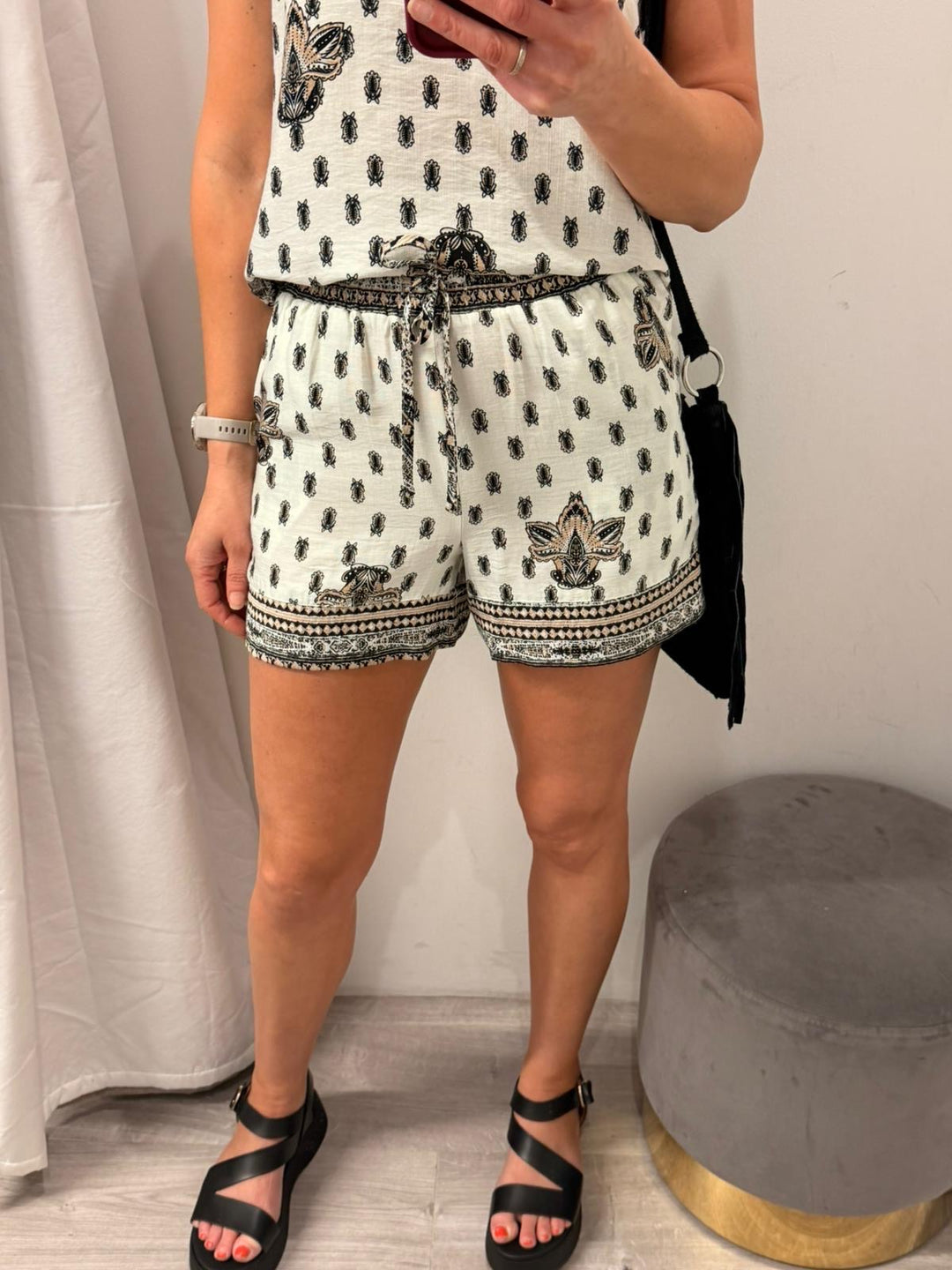 Ikaia Boho Shorts