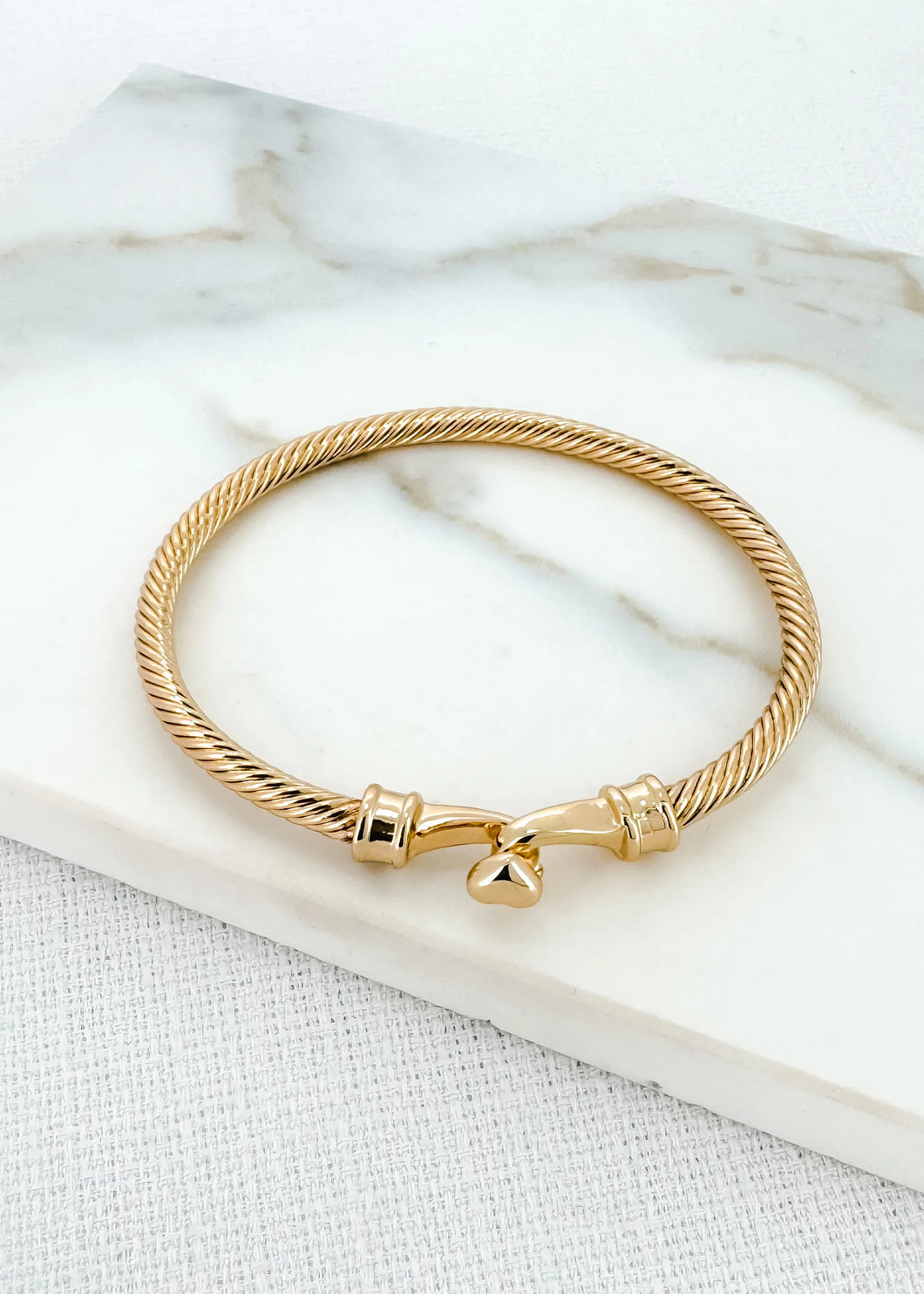 Textured Bangle with Clasp - Gold