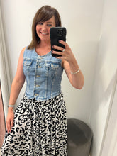 Load image into Gallery viewer, Kallie Waistcoat
