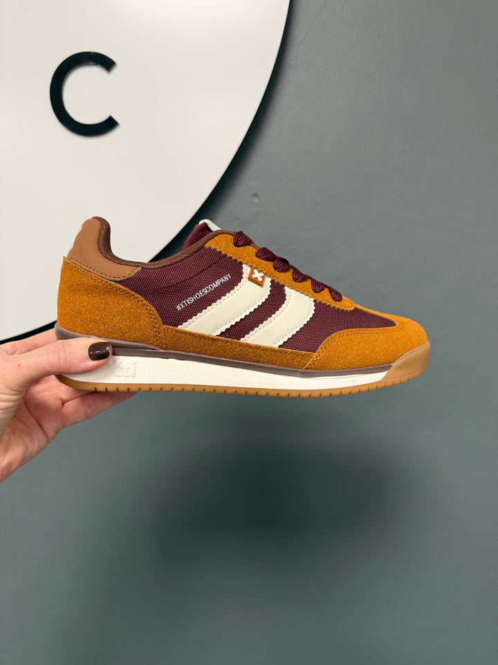 Xti Essie Trainers