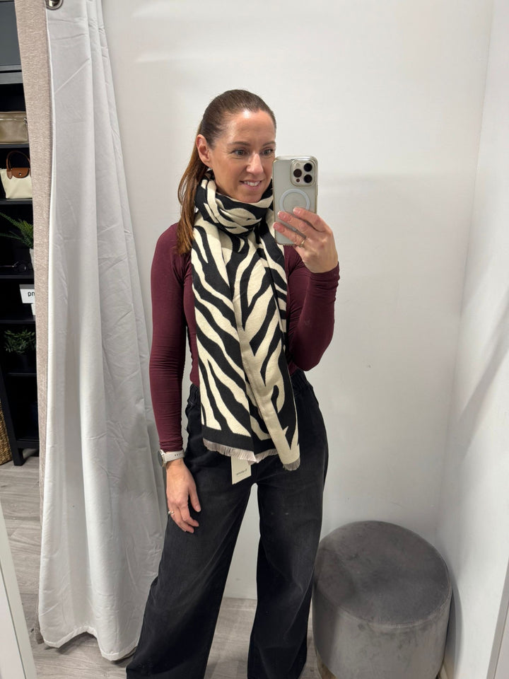Vibra Scarf