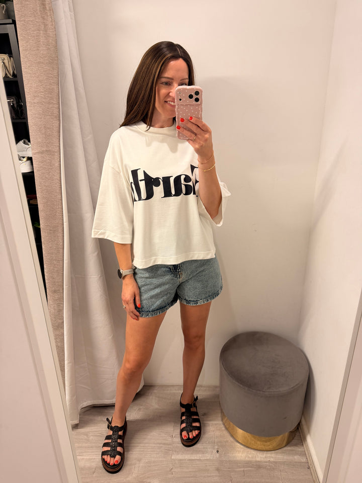 Dalia T-shirt - Cloud Dancer