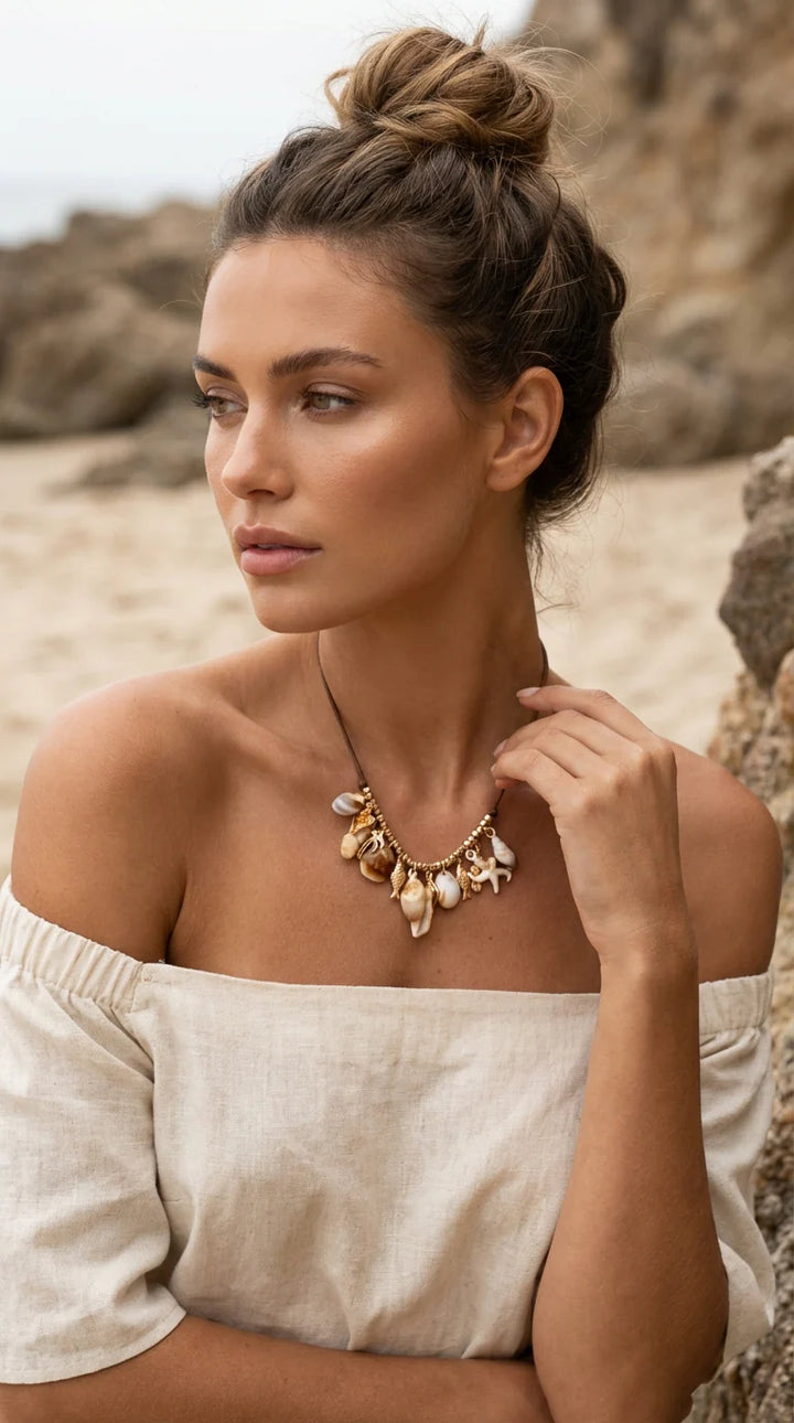 Short Necklace with Seashell Pendants