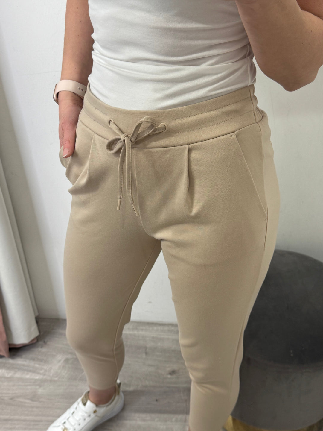 Kate Cropped Pants - Doeskin