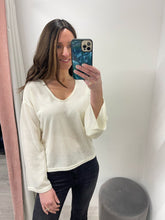 Load image into Gallery viewer, Sif V Neck Pullover - Marshmallow
