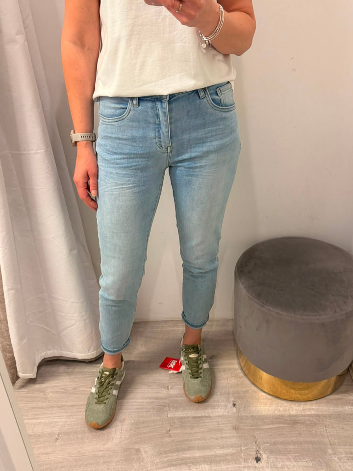 Toxik Boyfriend Jeans - Light Wash