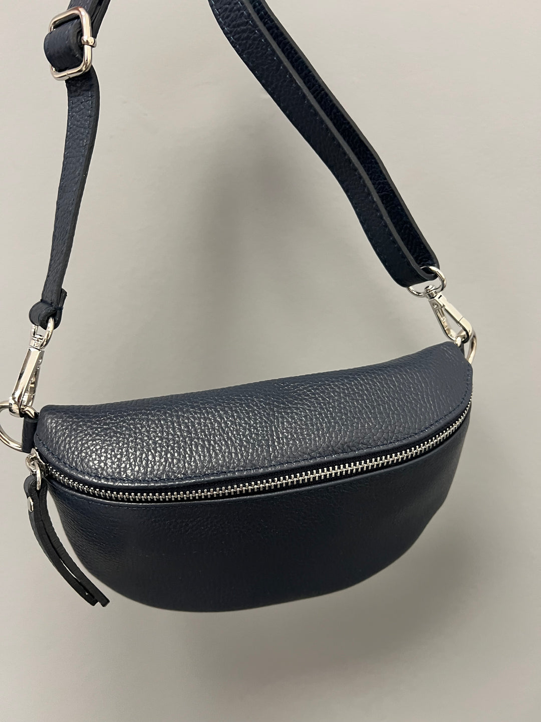 Mina Leather Bum Bag - Navy