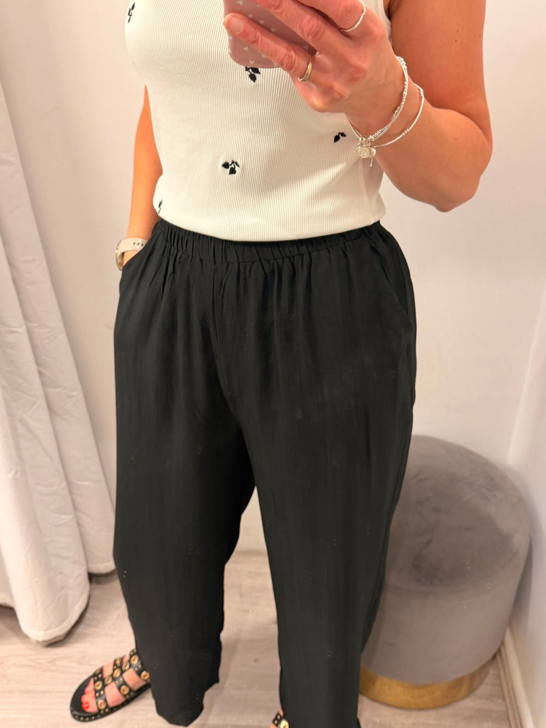 Isabel Cropped Pants - Black
