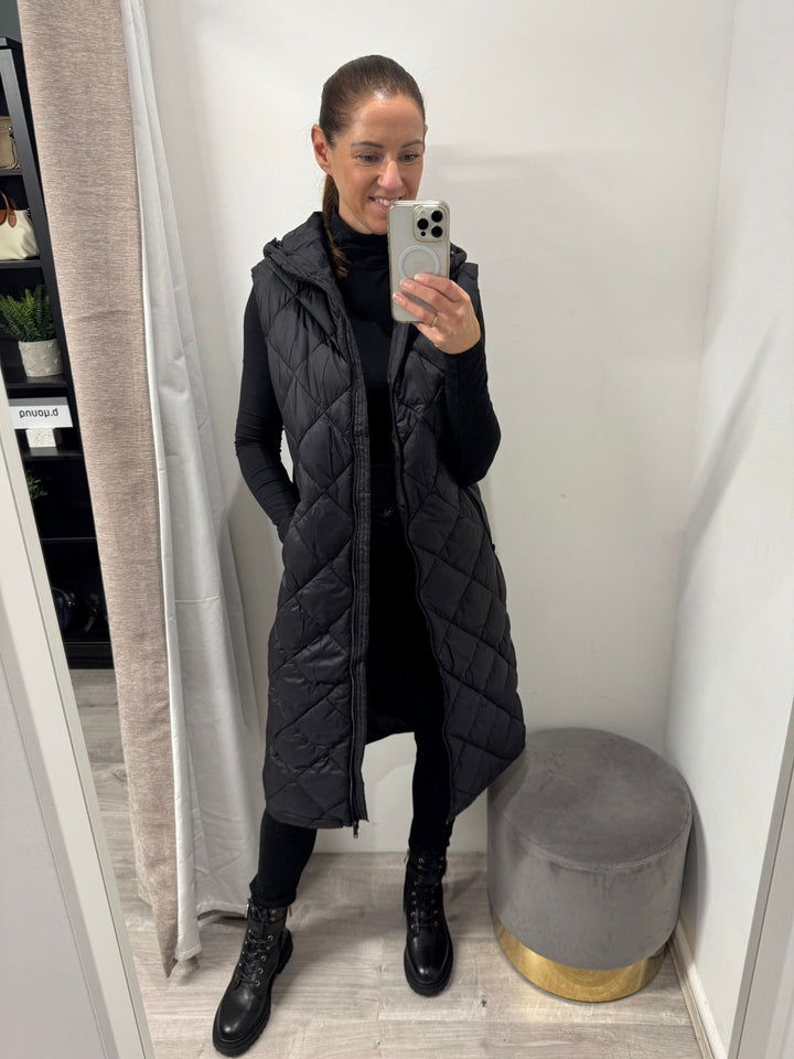 Berta Waistcoat - Black
