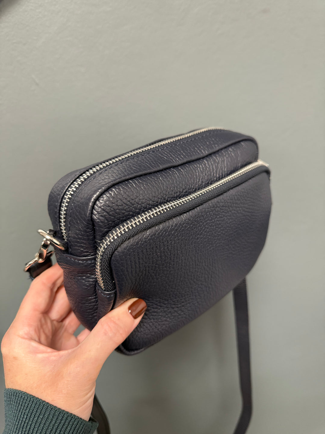 Etta Leather Bag - Navy