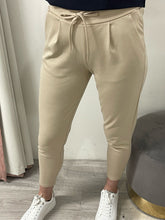 Load image into Gallery viewer, Kate Cropped Pants - Doeskin
